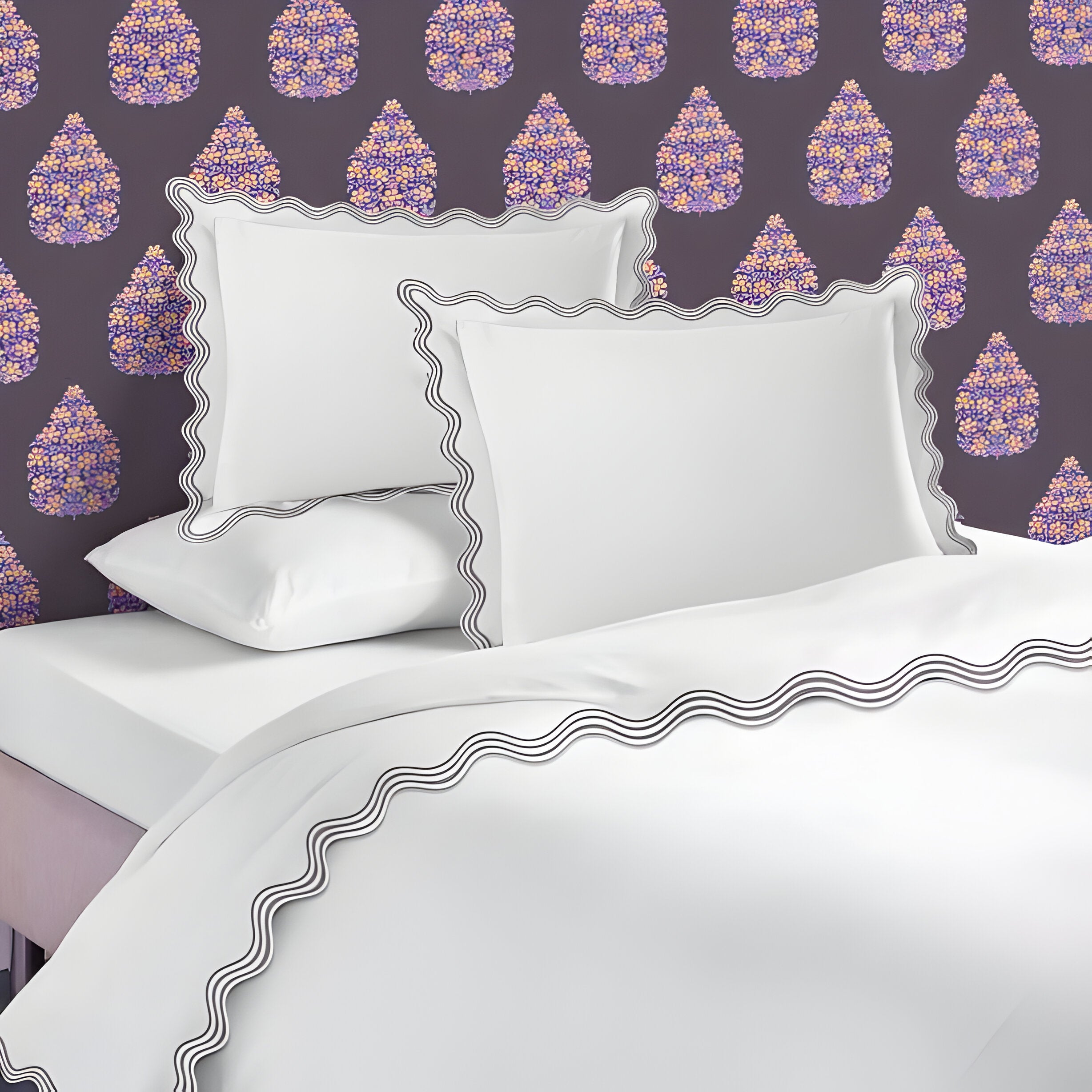 400TC Cotton Sateen Triple Scallop Embroidery Duvet Cover Set