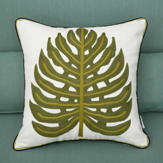 Ethnic Floral Embroidered Pillow Cover Vintage Style Cushion Cover Handmade Cavans Pillow Cases For Sofa Couch Chair Handmade Cotton Cover for Throw Pillows with Beautiful Modern Floral Patterns and Invisible Zipper 45x45cm