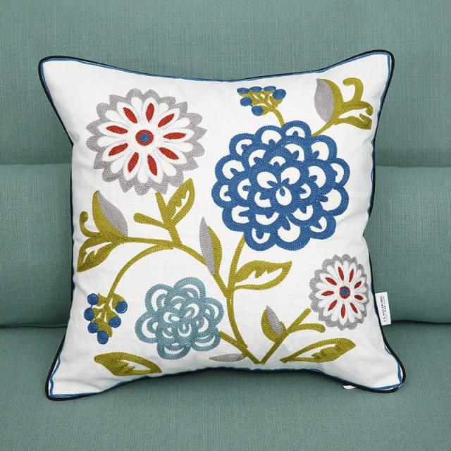 Ethnic Floral Embroidered Pillow Cover Vintage Style Cushion Cover Handmade Cavans Pillow Cases For Sofa Couch Chair Handmade Cotton Cover for Throw Pillows with Beautiful Modern Floral Patterns and Invisible Zipper 45x45cm