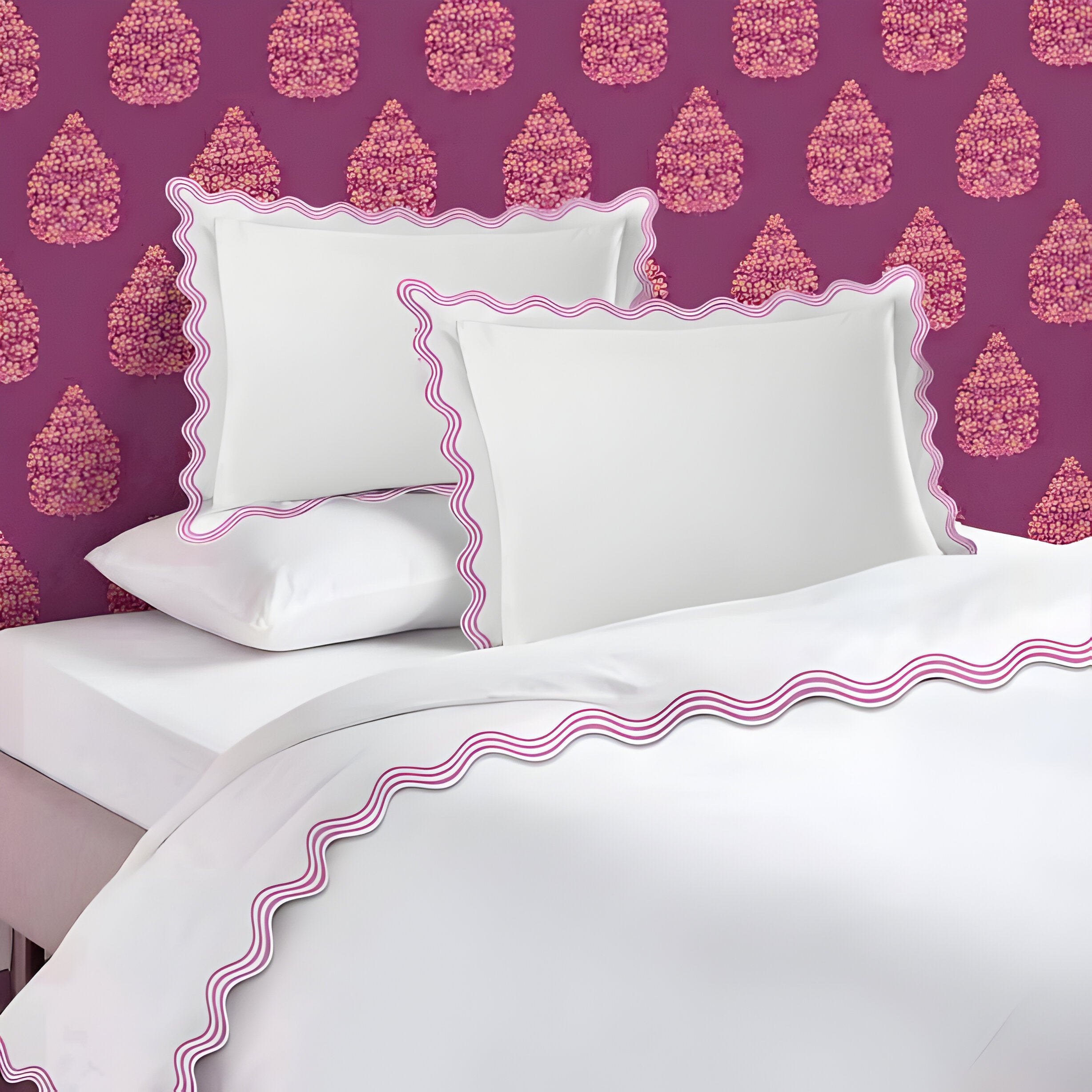 400TC Cotton Sateen Triple Scallop Embroidery Duvet Cover Set