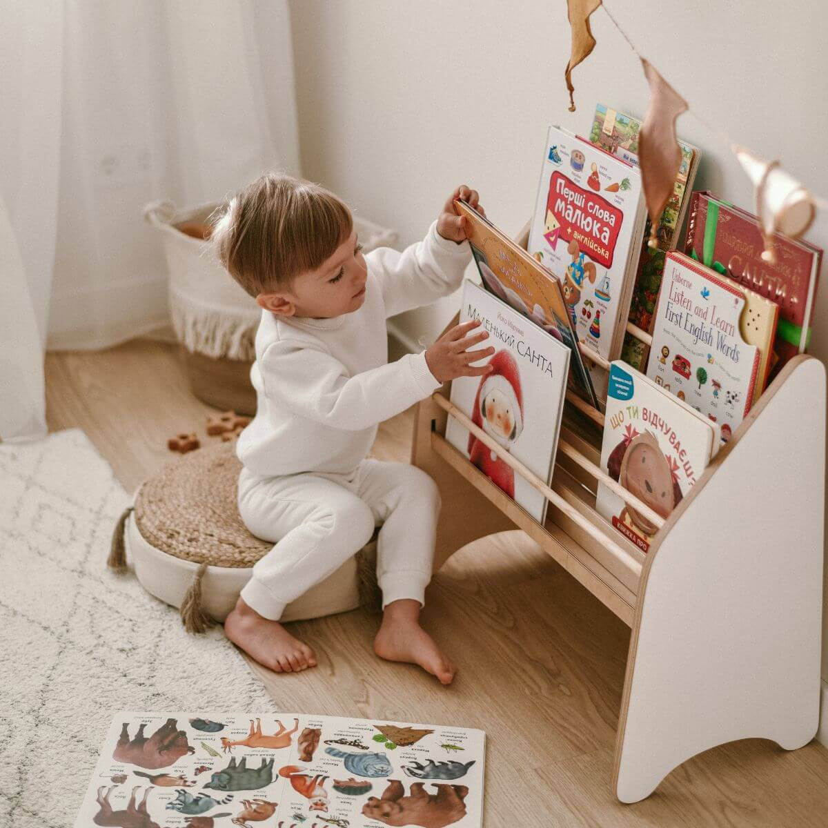 Wooden Montessori Bookshelf Natural